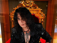 .*.ELLYOT RADBURN .*.